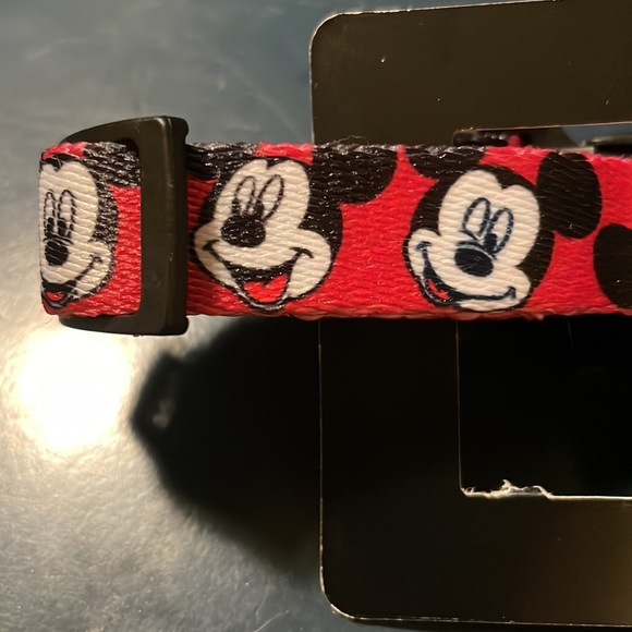 Mickey Mouse Dog Collar Small - Picture 4 of 4